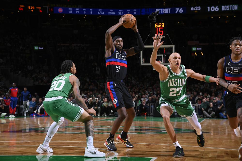 爱游泳的年 爱游泳的年