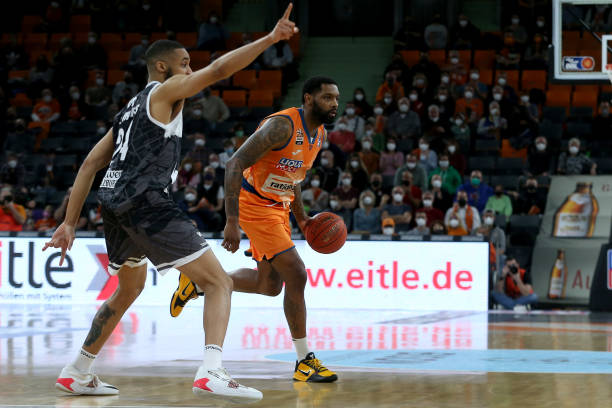 也让球迷们 也让球迷们