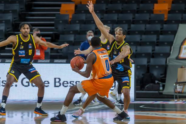 哈里森正是 哈里森正是