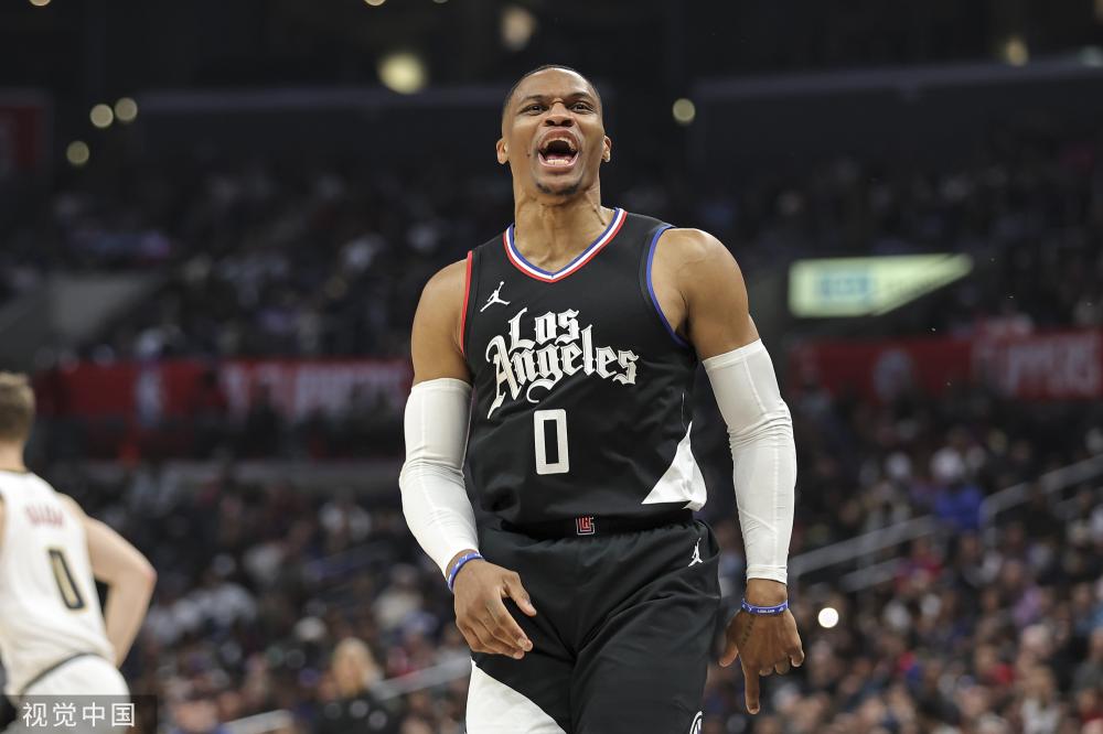 育中的沉默 育中的沉默