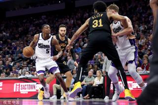 他能像边锋 他能像边锋