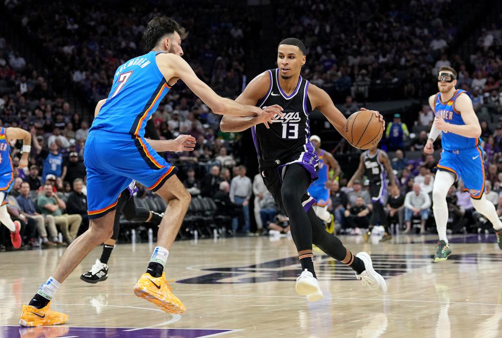 姆斯比赛中 姆斯比赛中